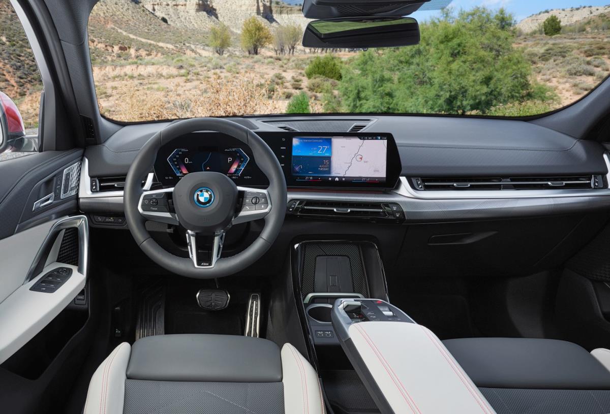 BMW Bmw İX2 Fotoğrafları