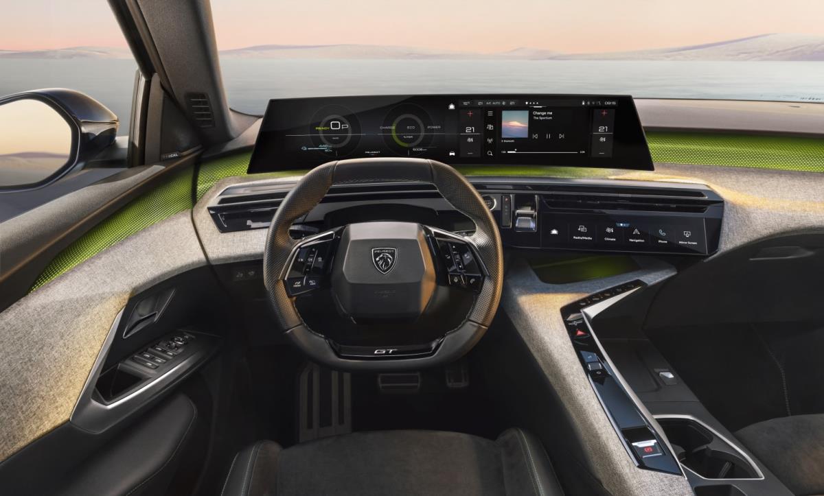 Peugeot E-5008 Fotoğrafları