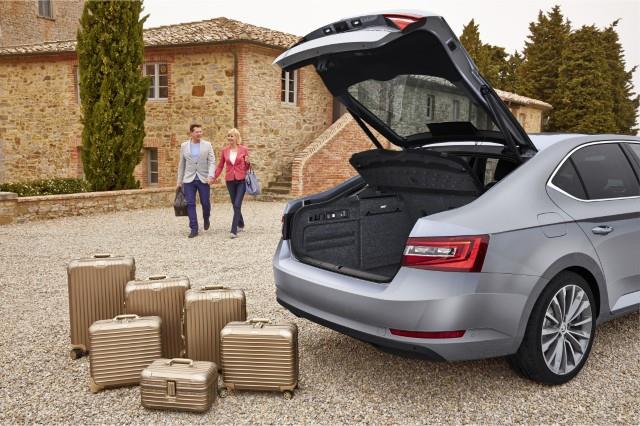 Skoda Superb Fotoğrafları