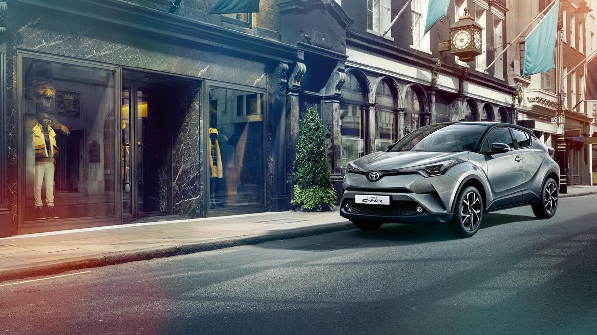 Toyota C-HR Fotoğrafları