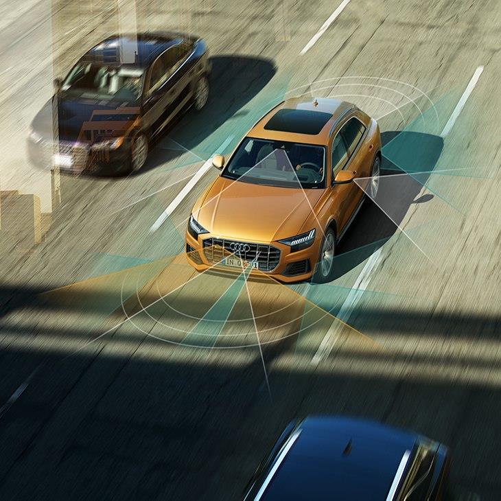 Audi Q8 Fotoğrafları