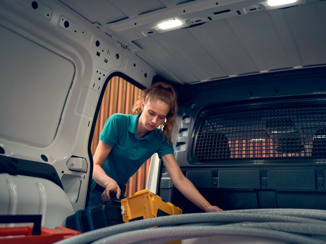 Volkswagen Caddy Cargo Fotoğrafları