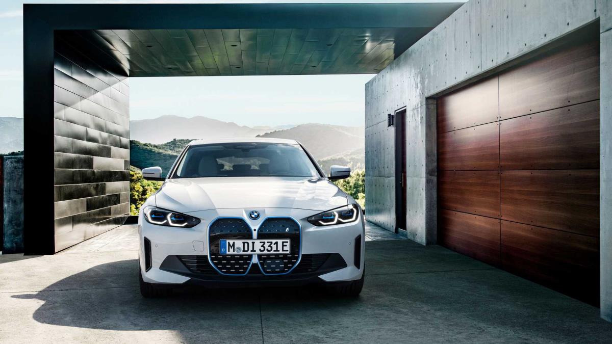 BMW İ4 Fotoğrafları