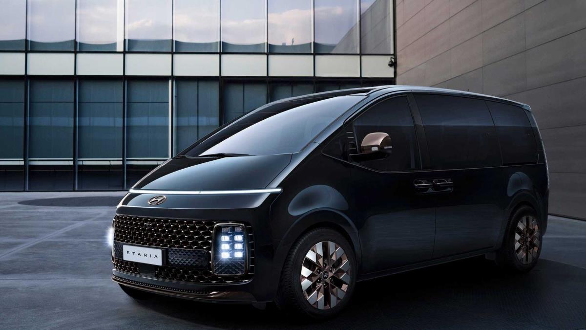 Hyundai Staria Fotoğrafları