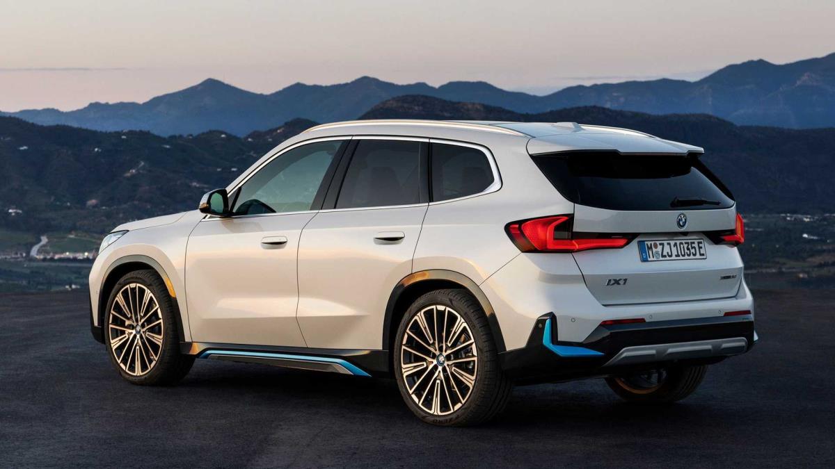 BMW İX1 Fotoğrafları