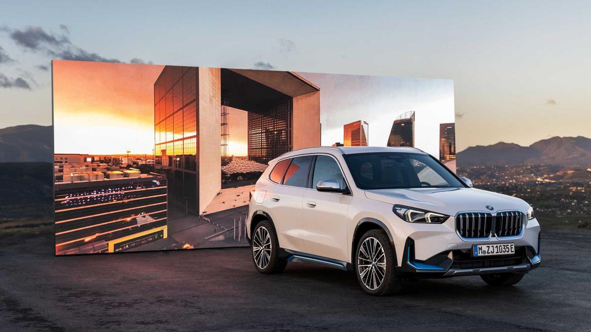 BMW İX1 Fotoğrafları